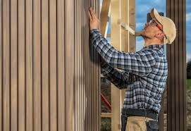 Best Siding Painting and Refinishing  in Chapman, KS